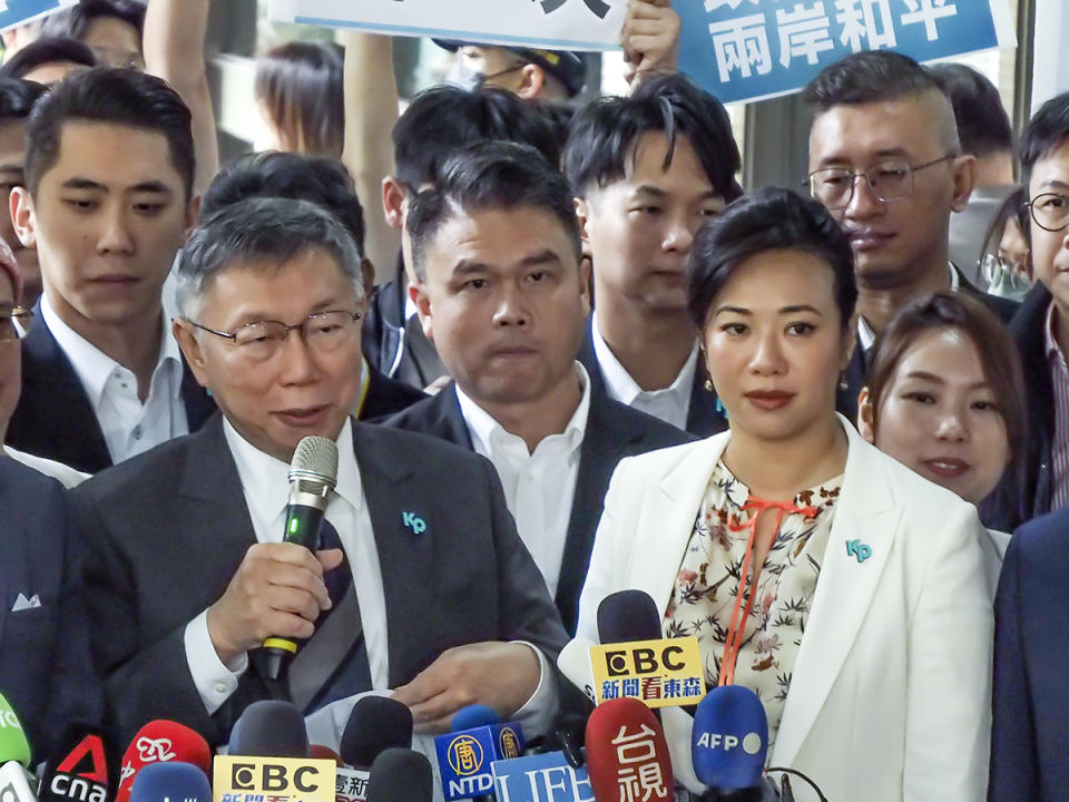 民眾黨副總統參選人吳欣盈被踢爆可能涉及雙重國籍爭議，中選會正請外交部透過駐外館處查證中。（圖：張柏仲攝）