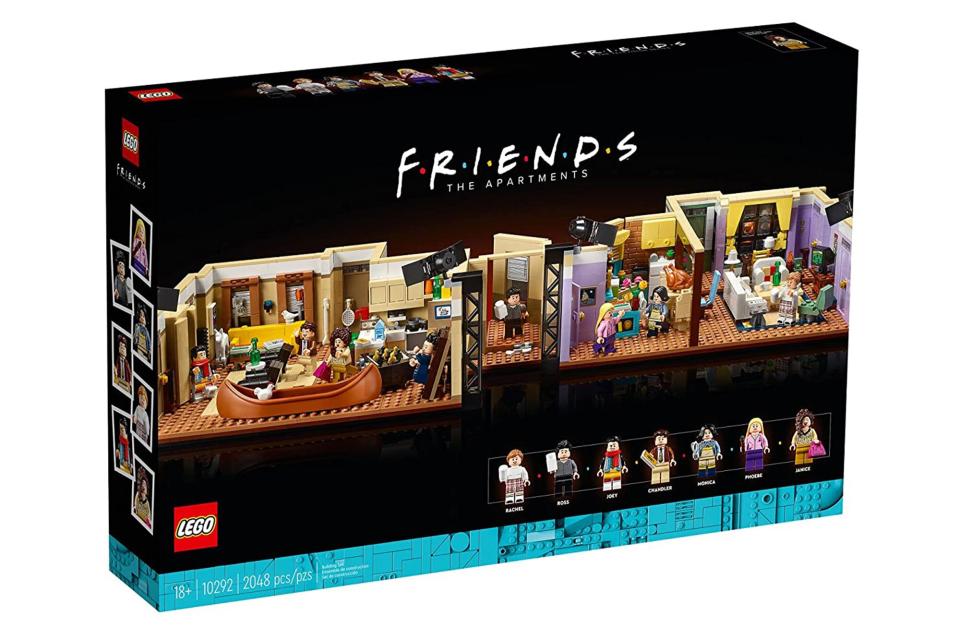 LEGO Icons The Friends Apartments 10292, Friends TV Show Gift from Iconic Series, Detailed Model of Set, Collectors Building Set with 7 Minifigures of Your Favorite Characters