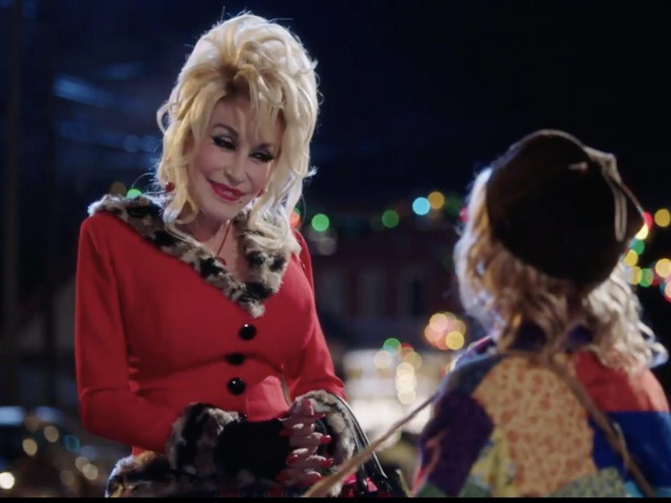 Dolly Parton in character as The Painted Lady.