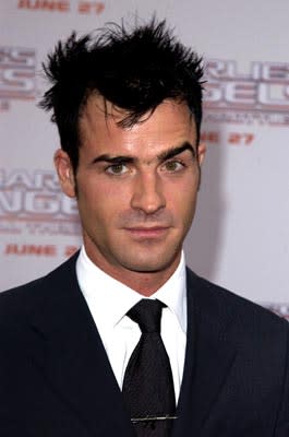 Justin Theroux at the LA premiere of Columbia's Charlie's Angels: Full Throttle