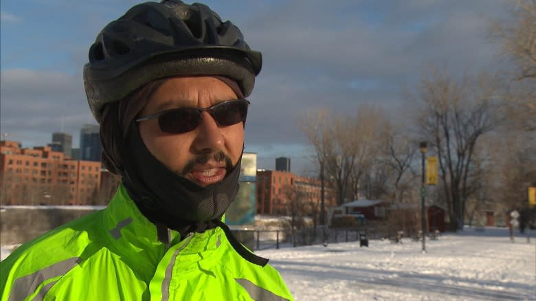 Tired of snow-covered Lachine Canal bike path, Southwest cyclists shovel it themselves