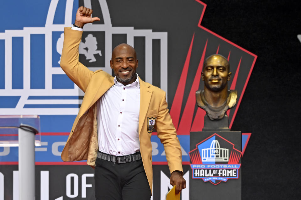 Former NFL player Ronde Barber finishes his remarks during his induction into the Pro Football Hall of Fame, Saturday, Aug. 5, 2023, in Canton, Ohio. (AP Photo David Richard)