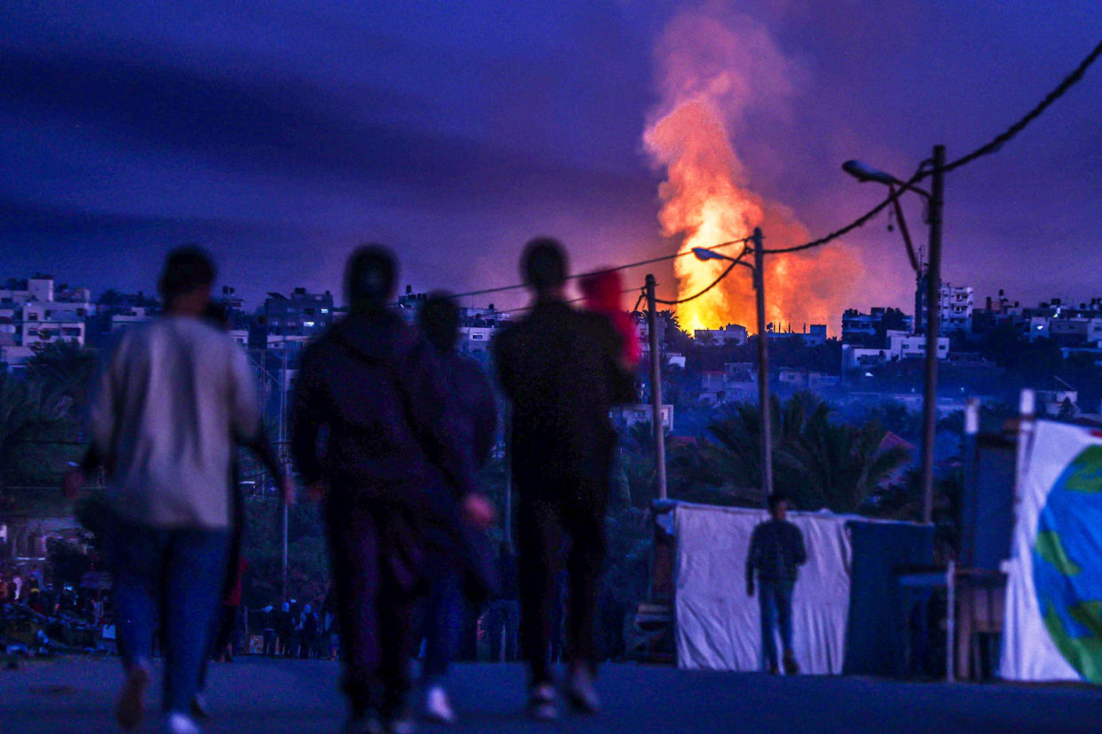 Israel Gaza War Bombing Ali Jadallah/Anadolu via Getty Images