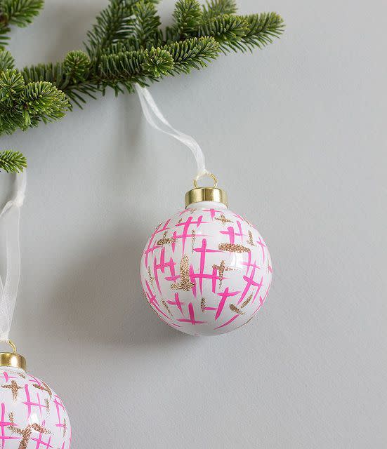 37) Pink Brushstrokes Ornament