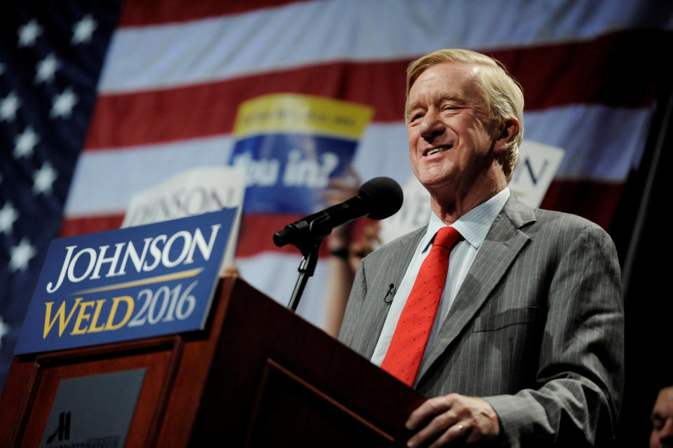 Bill Weld, then a Libertarian vice presidential candidate, speaks at a rally in New York on September 10, 2016.&nbsp; (Photo: Mark Kauzlarich / Reuters)