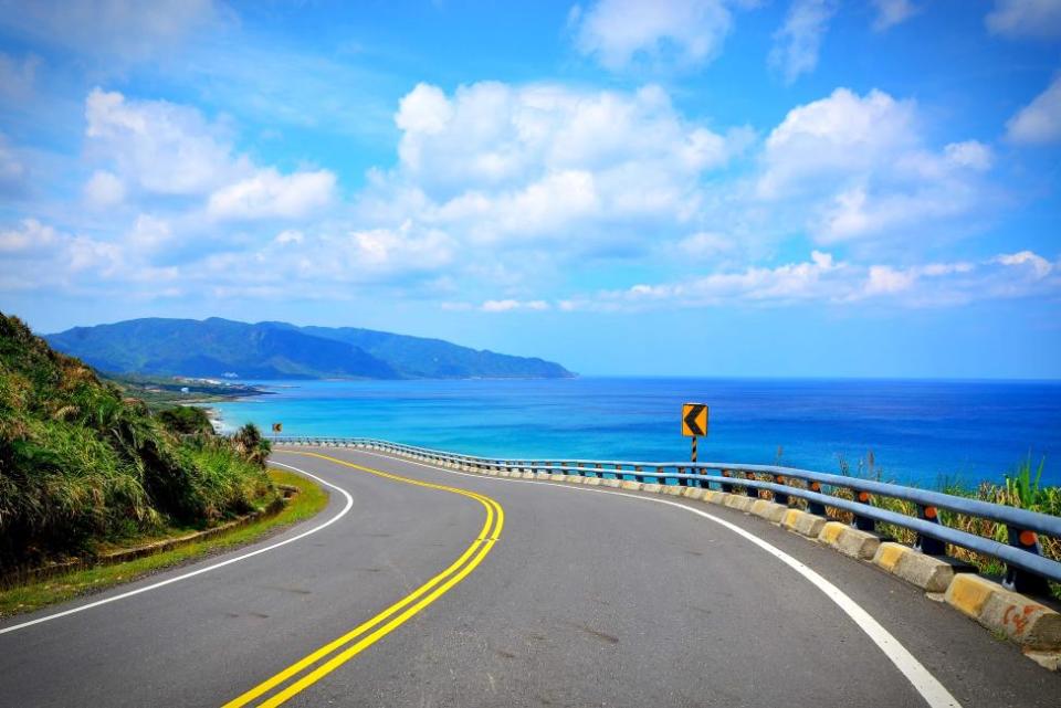 Kenting Express: Round-Trip Bus Tickets from Kaohsiung | Taiwan. (Photo: KKday SG)