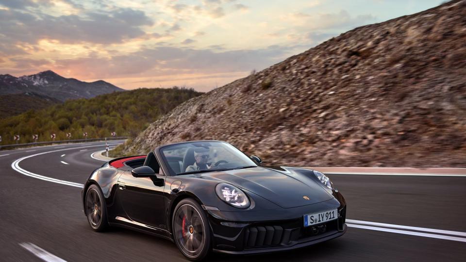 2025 porsche 911