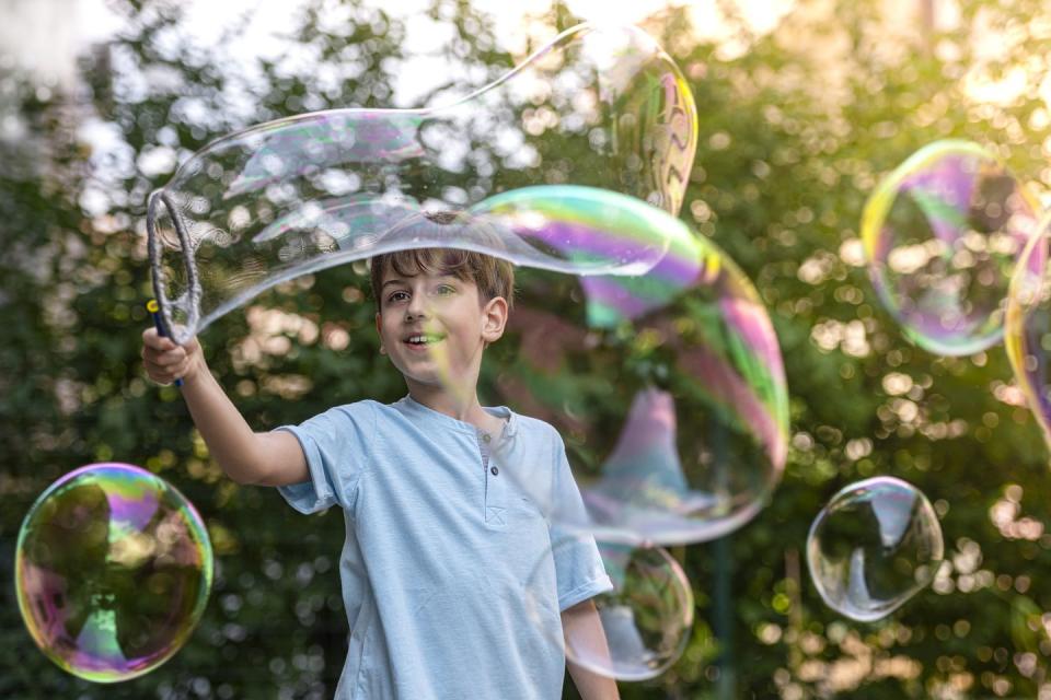 best picnic games bubble making contest