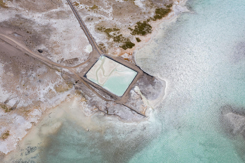 Muerto salt lake, where U.S.-headquartered lithium miner Livent has been operating for 20 years.<span class="copyright">Sebastián López Brach for TIME The Hombre</span>