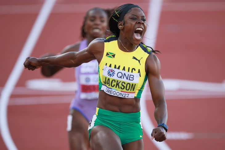 Shericka Jackson wins 200 meter gold