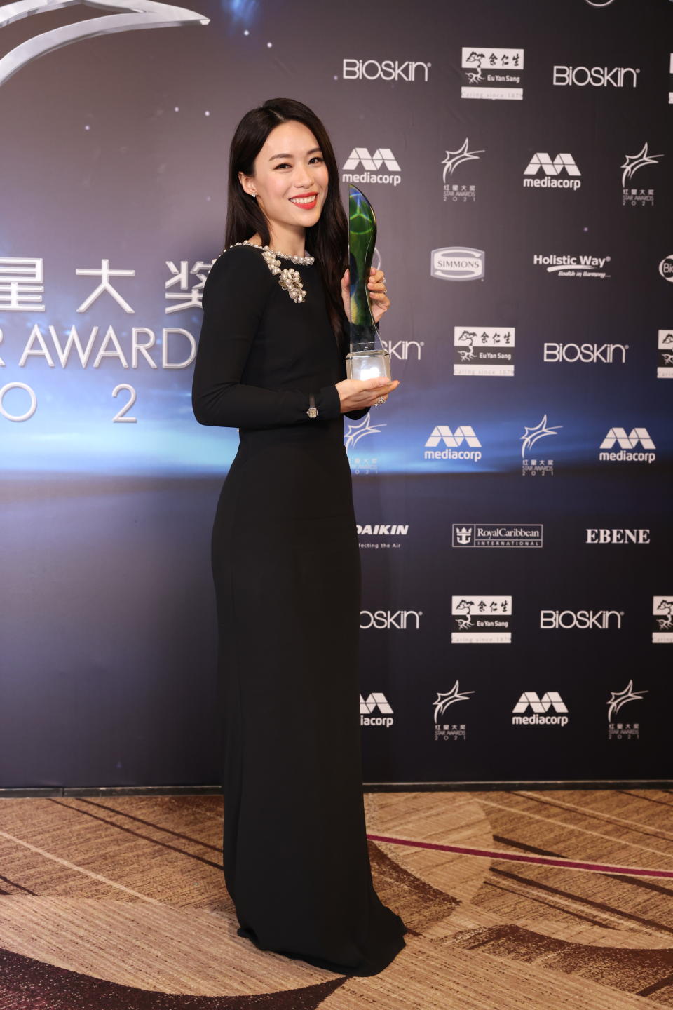 Rebecca Lim at Star Awards held at Changi Airport on 18 April 2021. (Photo: Mediacorp)
