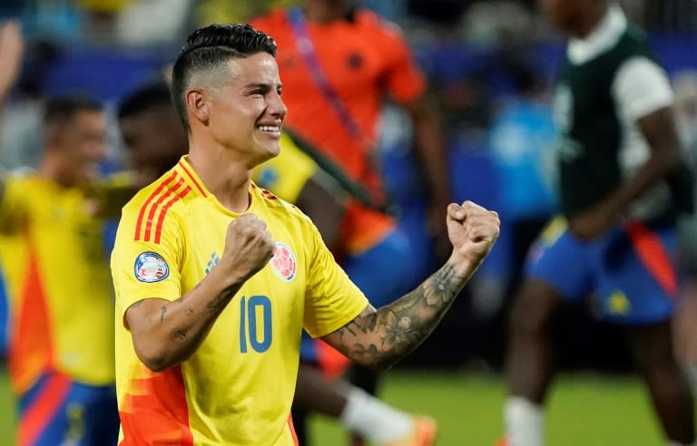 James Rodríguez celebra la victoria de Colombia sobre Uruguay el 10 de julio de 2024 en Charlotte que le dio el pase a la final de la Copa América (TIMOTHY A. CLARY)