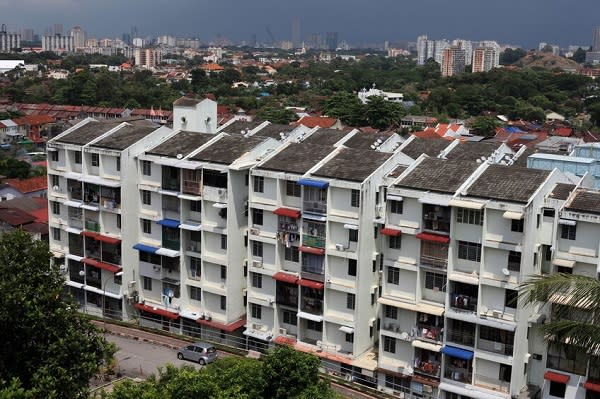 Johor Urges Ministry To Prioritise ‘Sick’ Housing Projects, DBKL Not To Offer Discount On Assessment Tax This Year And, More