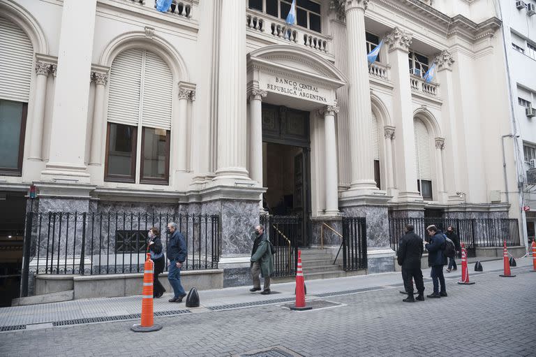 La entrada del Banco Central, en Buenos Aires.