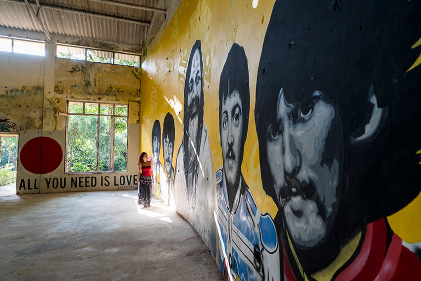 India-Rishikesh-beatles