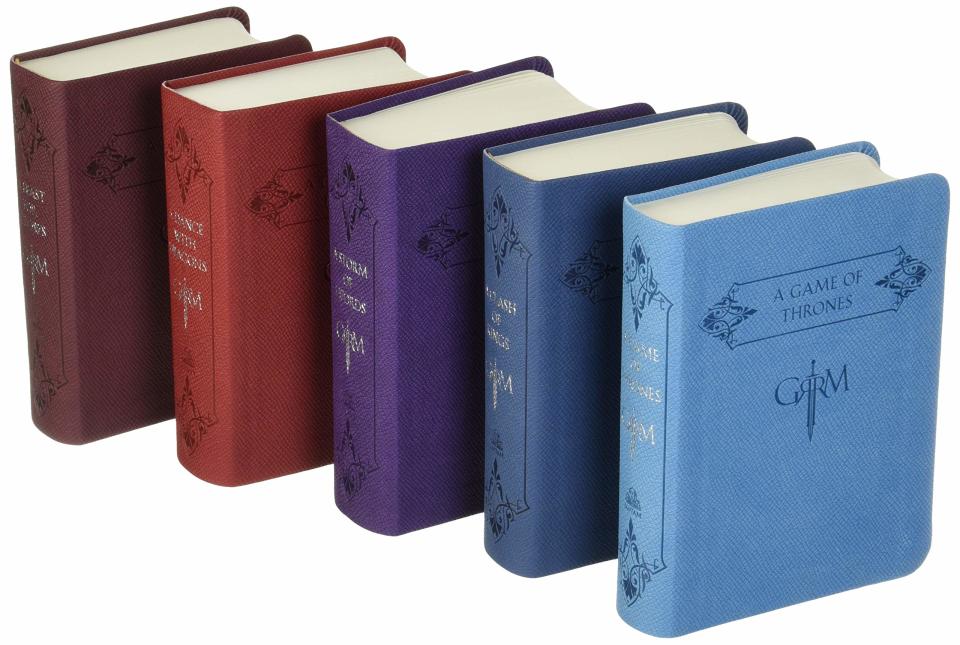 Die Box umfasst alle Bände der Saga von Schriftsteller George R. R. Martin. (Bild: Amazon.de)