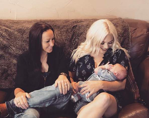 A couple in Texas was able to take turns carrying their son, through the power of IVF. Doctors weigh in on what’s at stake. (Instagram: @Ashleigh.Coulter).