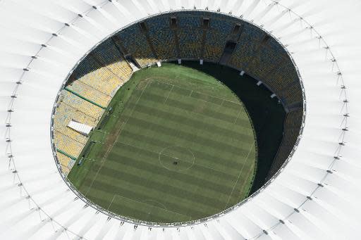 Vista aérea del estadio Maracaná de Rio de Janeiro tomada el 3 de diciembre de 2013 (AFP/Archivos | YASUYOSHI CHIBA)