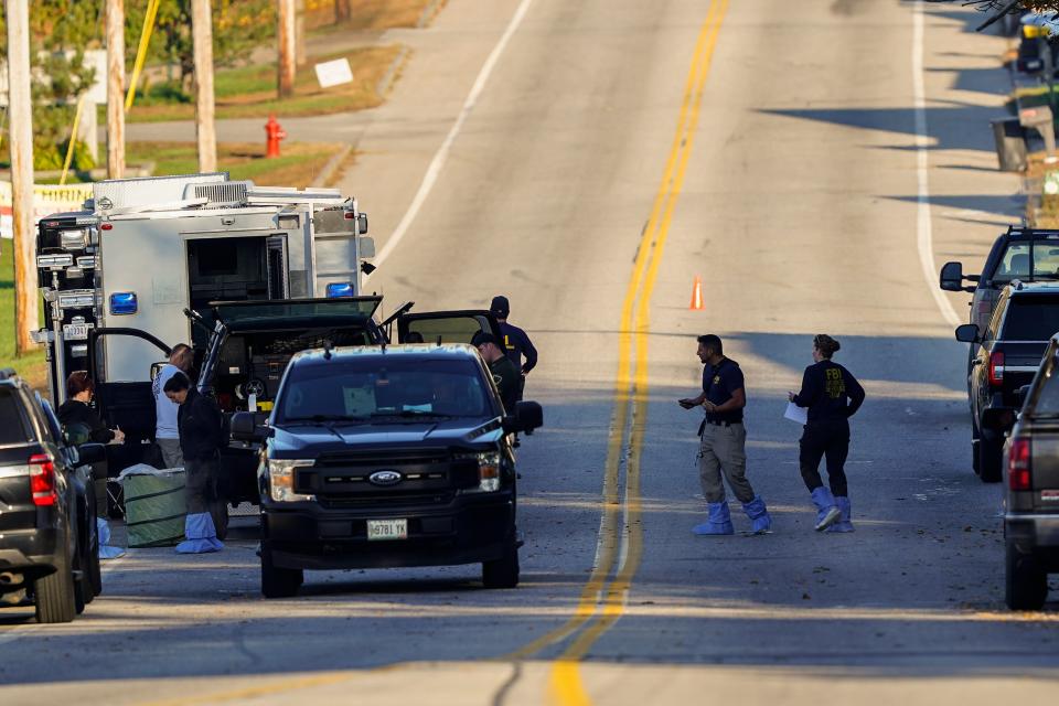 Police on scene of mass shooting amid manhunt (Copyright 2023 The Associated Press. All rights reserved.)