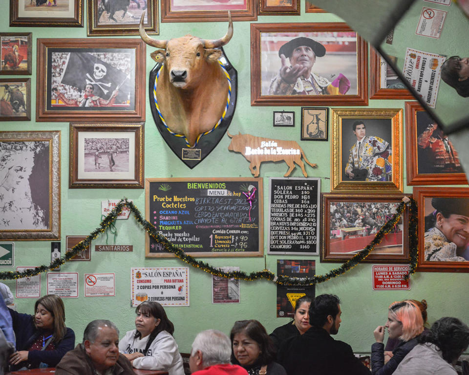 Salón España Cantinas en CDMX