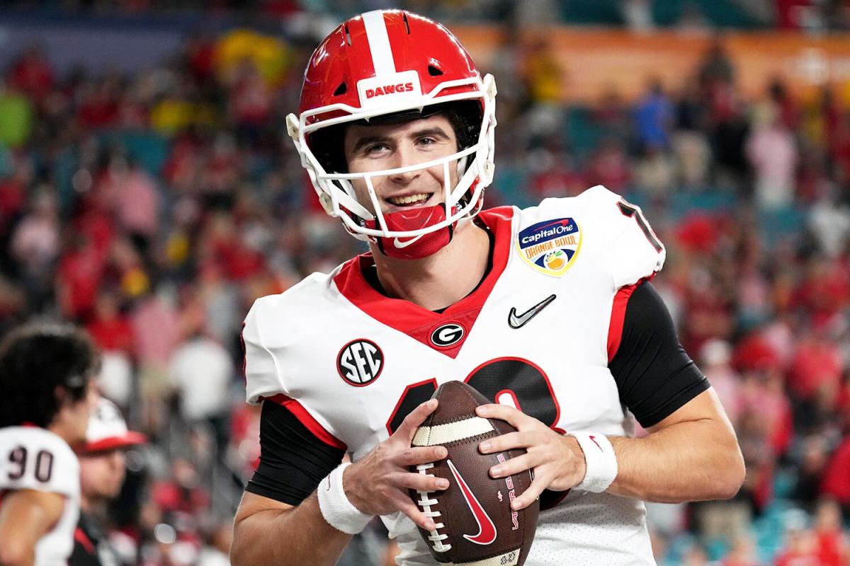 University of Georgia Football #13 Stetson Bennett Jersey: University Of  Georgia