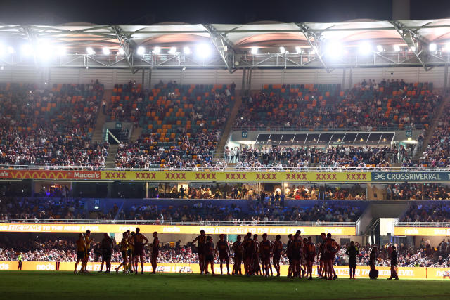 navigation Lav Afvise AFL world reacts to bizarre blackout scenes at the Gabba in Lions win