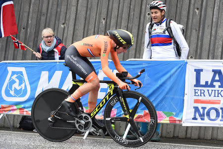 Cycling - UCI Road World Championships - Women Individual Time Trial - Bergen, Norway - September 19, 2017 - Annemiek van Vleuten from The Netherlands competes. NTB Scanpix/Marit Hommedal via REUTERS