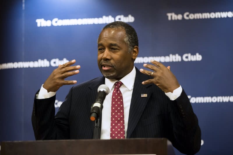 Republican presidential candidate Ben Carson speaks to the press after speaking at the Commonwealth Club at the InterContinental Mark Hopkins Hotel in San Francisco, California, September 8, 2015. REUTERS/Stephen Lam