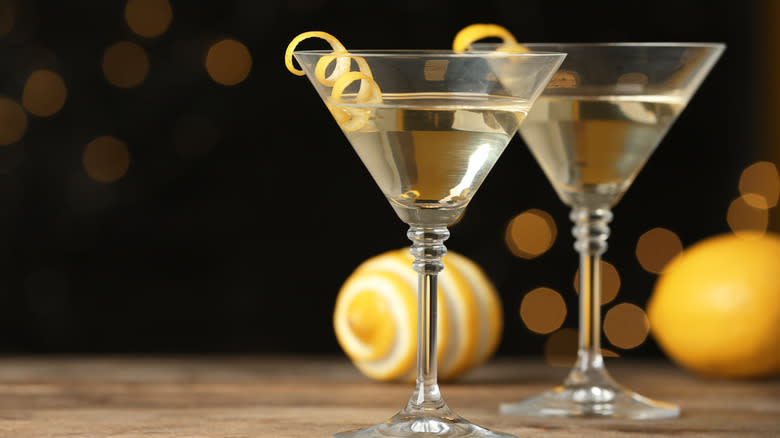 Lemon drop martinis