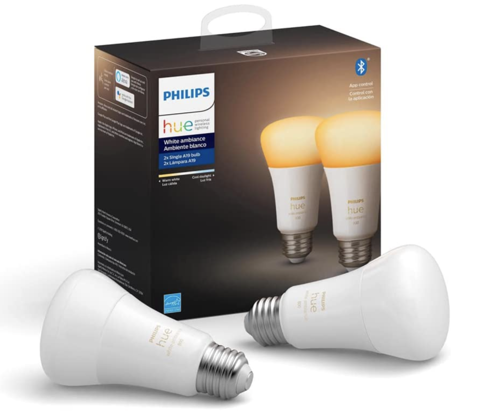 Philips Hue - Paquete de 2 focos inteligentes LED blancas base A19. (Foto: Amazon)