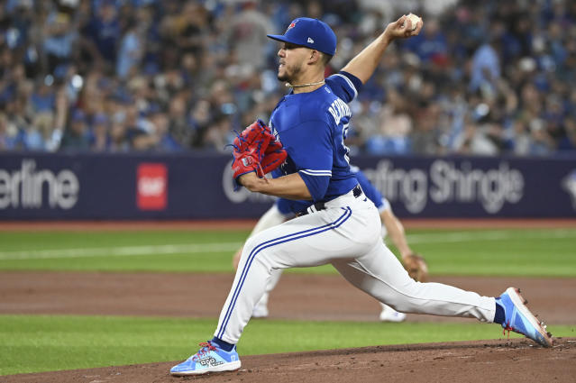 Hard-throwing Pearson returns to Blue Jays after Cimber put on 15