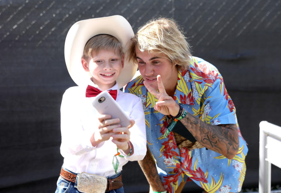 ‘Yodel Kid’ Mason Ramsey and Justin Bieber