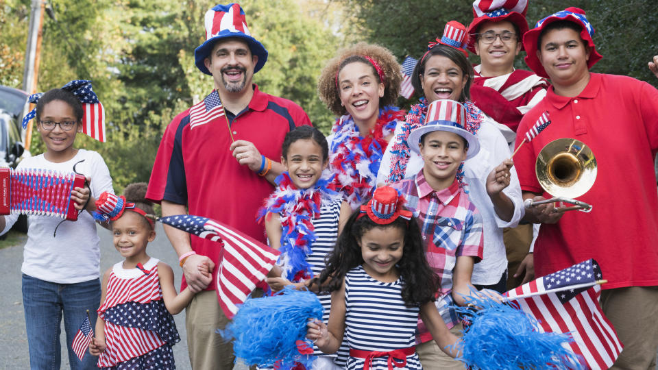 Muchas familias latinas que viven en EEUU tratan de integrarse a la nueva cultura pero sin descuidar su idioma nativo. Incluso intentan que sus hijos aprendan también castellano en la casa (Foto: Getty)