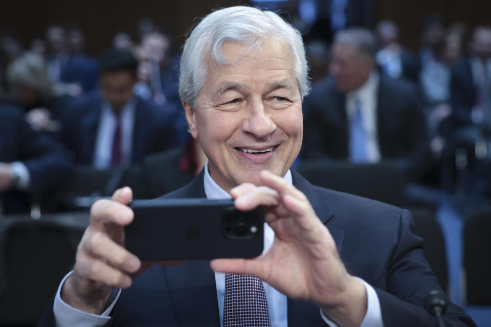 WASHINGTON, DC - DECEMBER 06: Jamie Dimon, Chairman and CEO of JPMorgan Chase, poses for a photo for news photographers as he arrives to testify at a Senate Banking Committee hearing at the Hart Senate Office Building on December 06, 2023 in Washington, DC.  The committee heard testimony from the largest financial institutions during a supervisory hearing on Wall Street companies.  (Photo by Wayne McNamee/Getty Images)