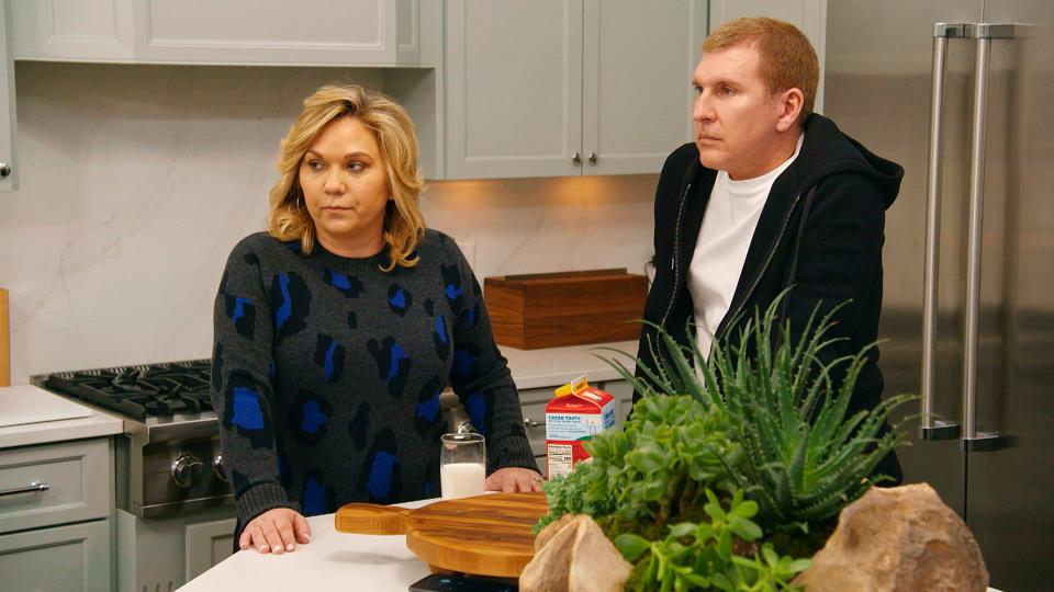 Julie Chrisley (left) and Todd Chrisley on season 8 of "Chrisley Knows Best."