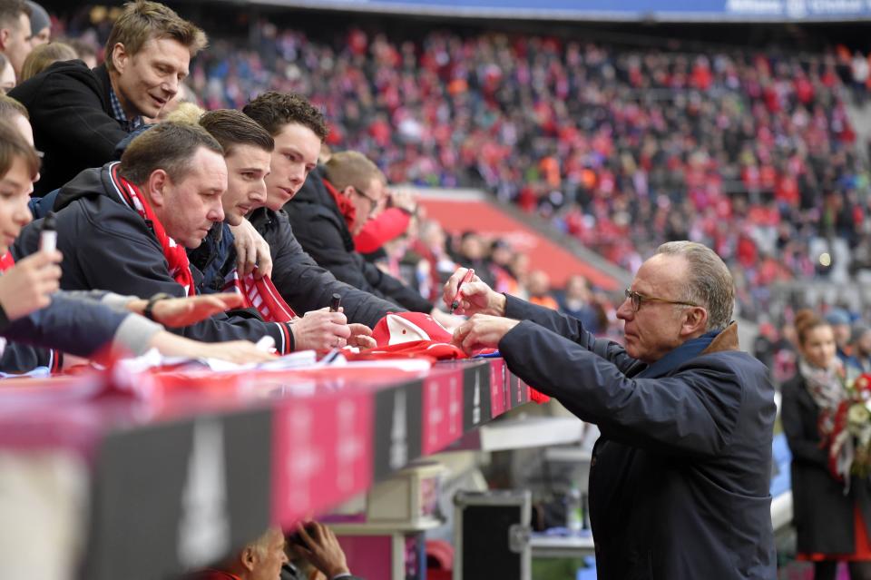 Bald wieder Fans in der Allianz Arena? 