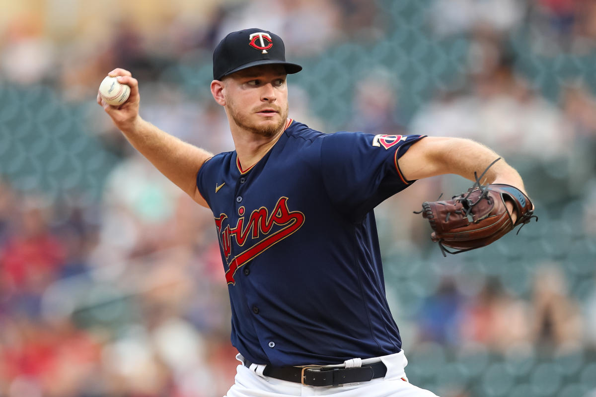 Fantasy baseball sleepers 2023: Starting pitchers to target in drafts -  DraftKings Network