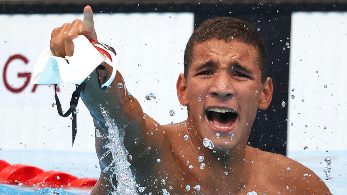 Tokyo Olympics 2021 Tunisian swimmer Ahmed Hafnaoui wins gold