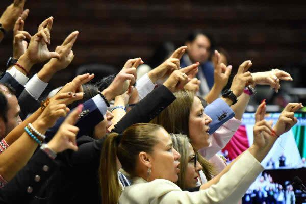 sesión diputdos