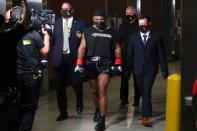 <p>Mike Tyson a réussi son retour sur le ring à 54 ans, malgré un nul concédé contre Roy Jones Jr, 51 ans, samedi à Los Angeles.</p>