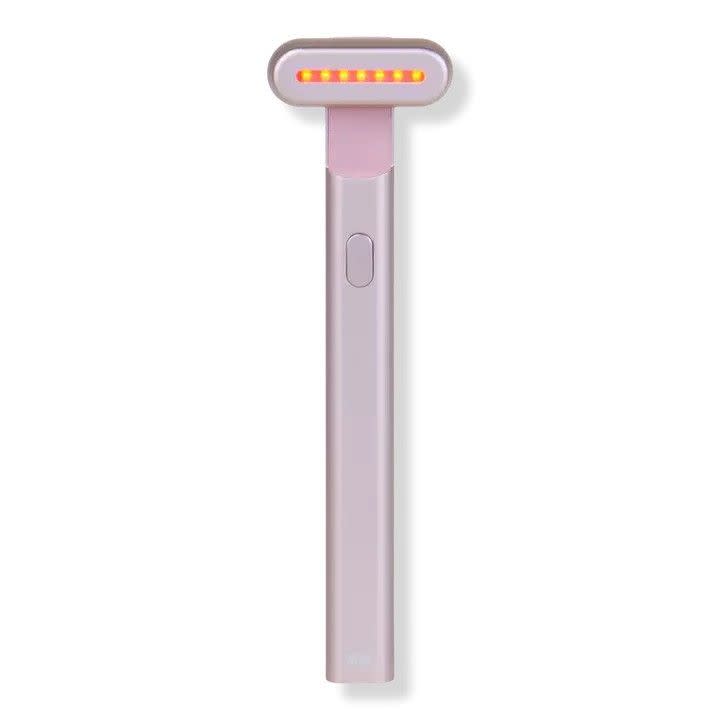 <p><a href="https://go.redirectingat.com?id=74968X1596630&url=https%3A%2F%2Fwww.ulta.com%2Fp%2F4-in-1-radiant-renewal-skincare-wand-pimprod2037834&sref=https%3A%2F%2Fwww.womenshealthmag.com%2Fbeauty%2Fg43850407%2Fbest-microcurrent-devices%2F" rel="nofollow noopener" target="_blank" data-ylk="slk:Shop Now;elm:context_link;itc:0;sec:content-canvas" class="link ">Shop Now</a></p><p>4-in-1 Facial Wand</p><p>$169.00</p><span class="copyright">SolaWave</span>