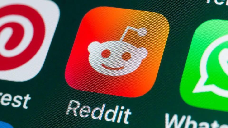 Reddit app icon