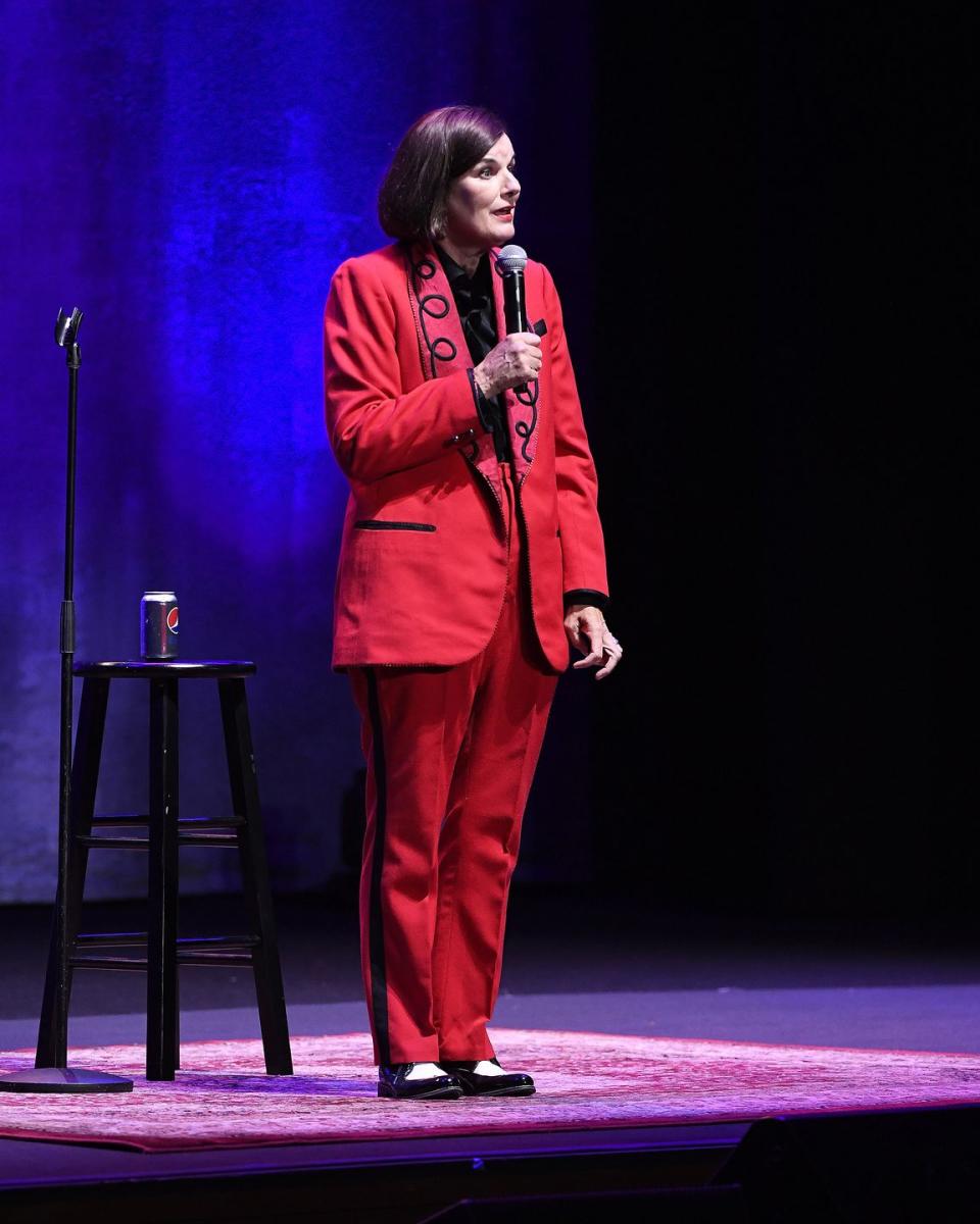 21) Paula Poundstone