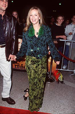 Lauren Holly at the Century City premiere of Warner Brothers' Practical Magic