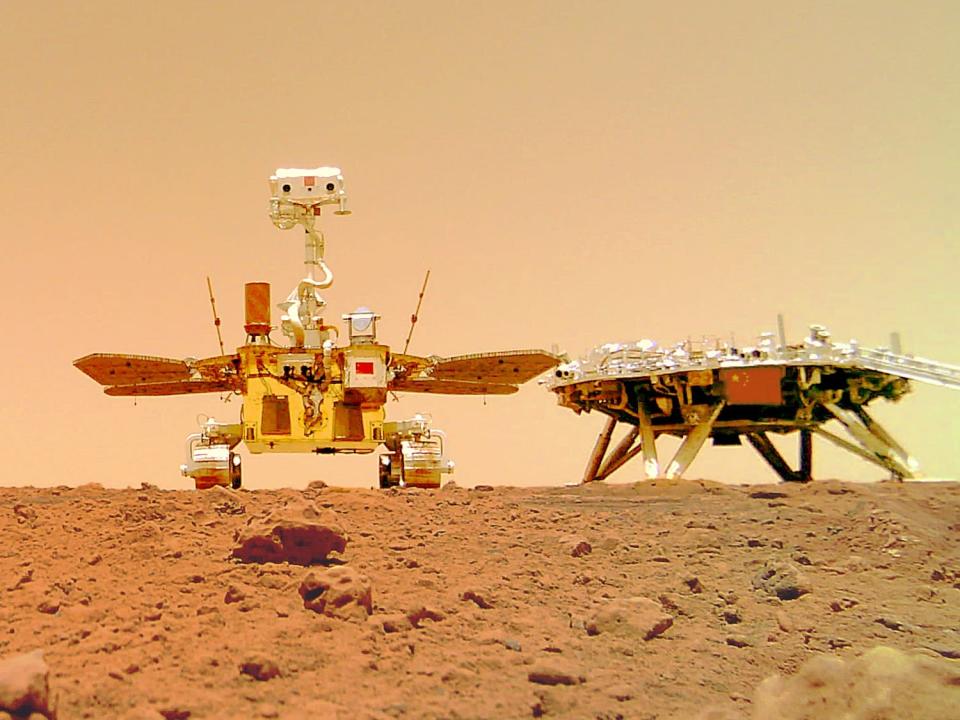 A selfie of  China's Zhurong mars rover