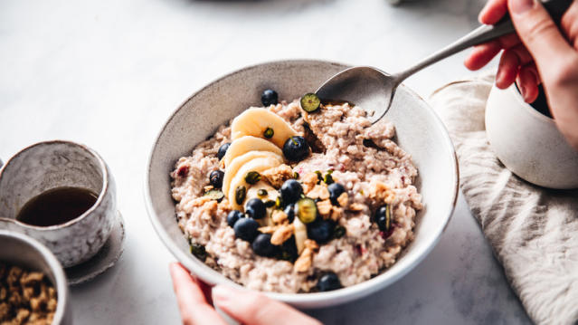 Easy Oatmeal in a Rice Cooker - Erin Brighton