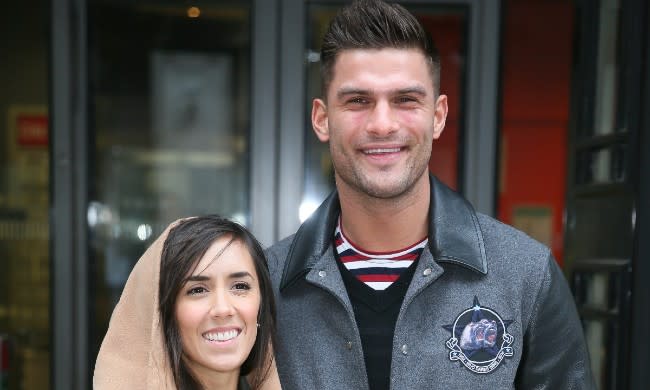 aljaz-janette-outside