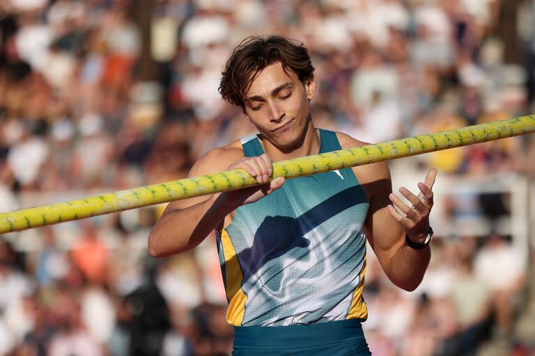 Duplantis, a punto de batir su propio récord del mundo en salto con garrocha