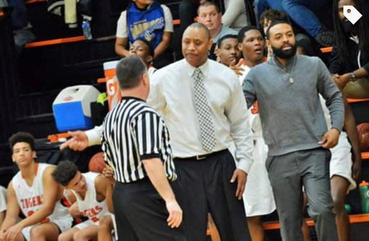 Beaver Falls head coach Ramone Shepard discusses a call with an official. Shepard was named head coach of Beaver Falls ahead of the 2023-24 season after spending the last few years as an assistant coach.