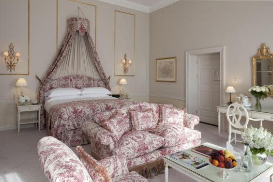 A junior suite at The Merrion, one of Dublin's most luxurious properties (The Merrion)